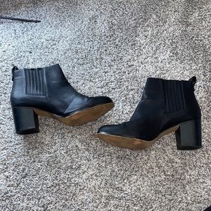 INC Faiin black bootie